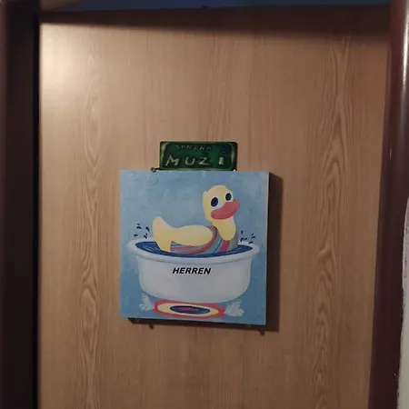 Kro Drevenka Provodin
