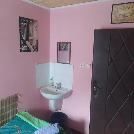 Inn Drevenka Provodin