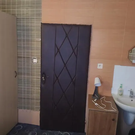 Kro Drevenka Provodin